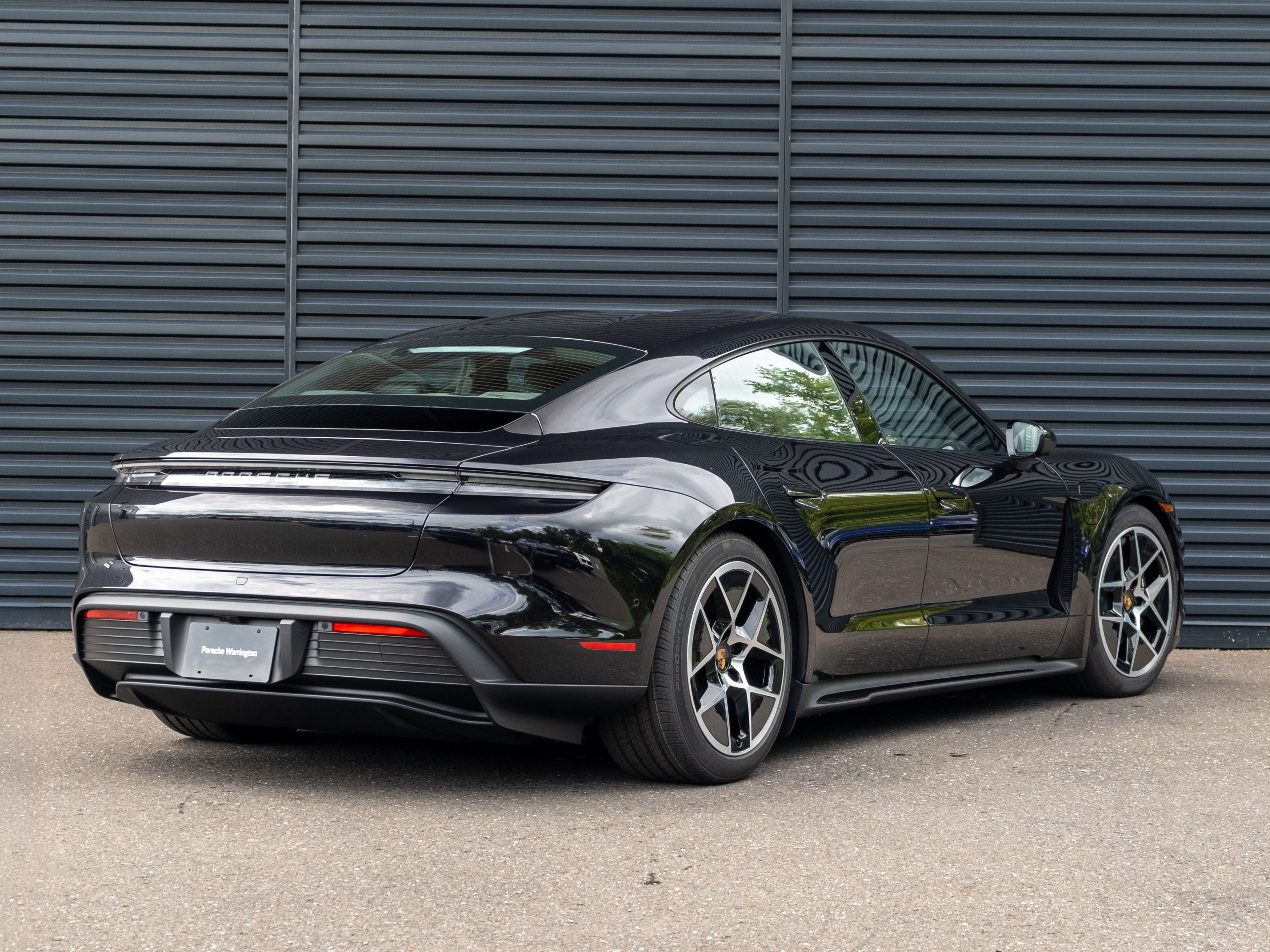2026 Porsche Taycan 4