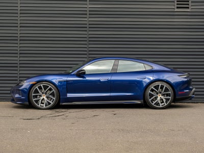 2026 Porsche Taycan 4
