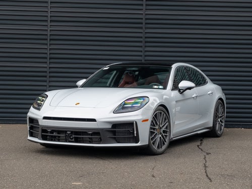 2026 Porsche Panamera 4