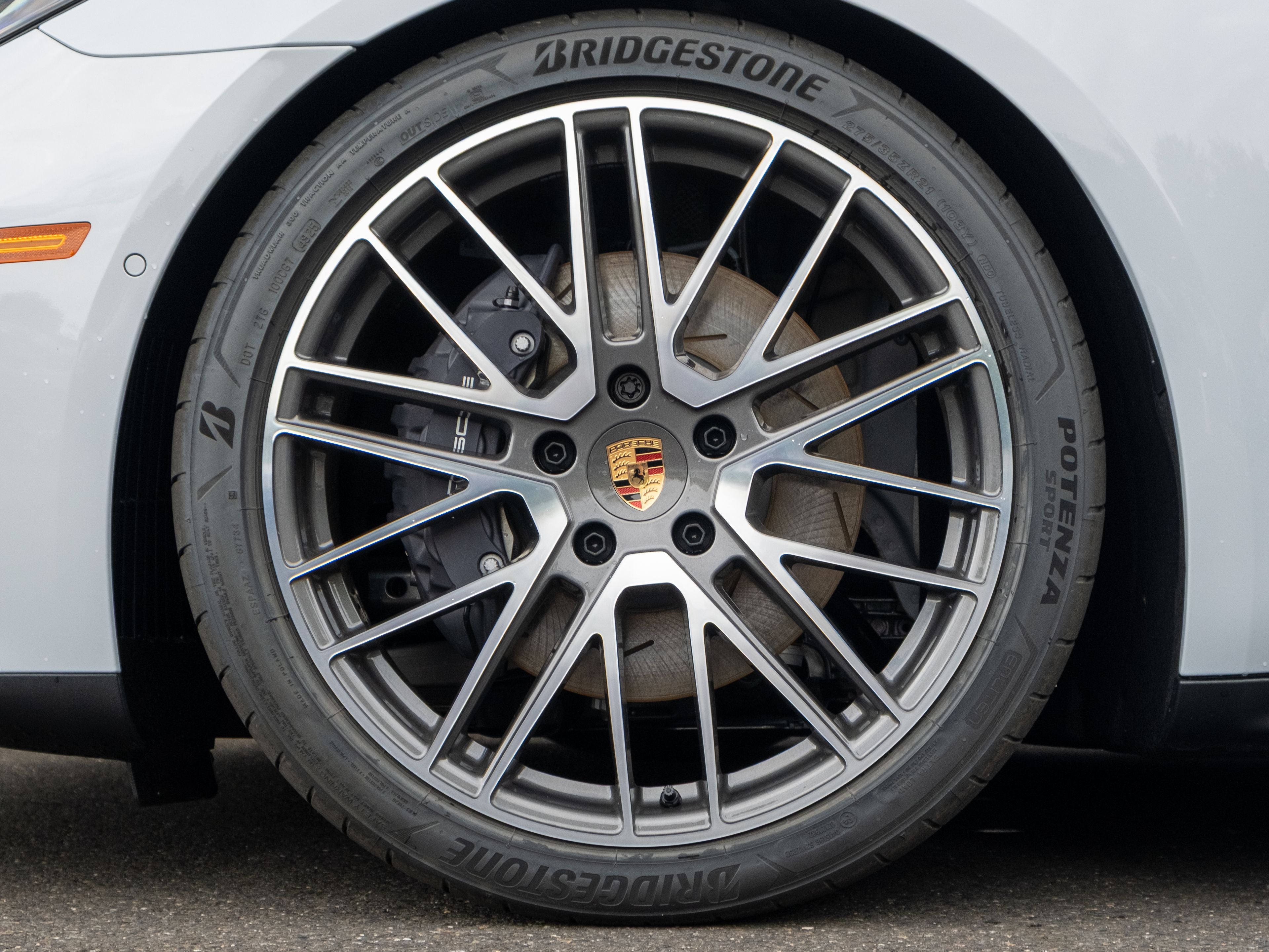 2026 Porsche Panamera 4