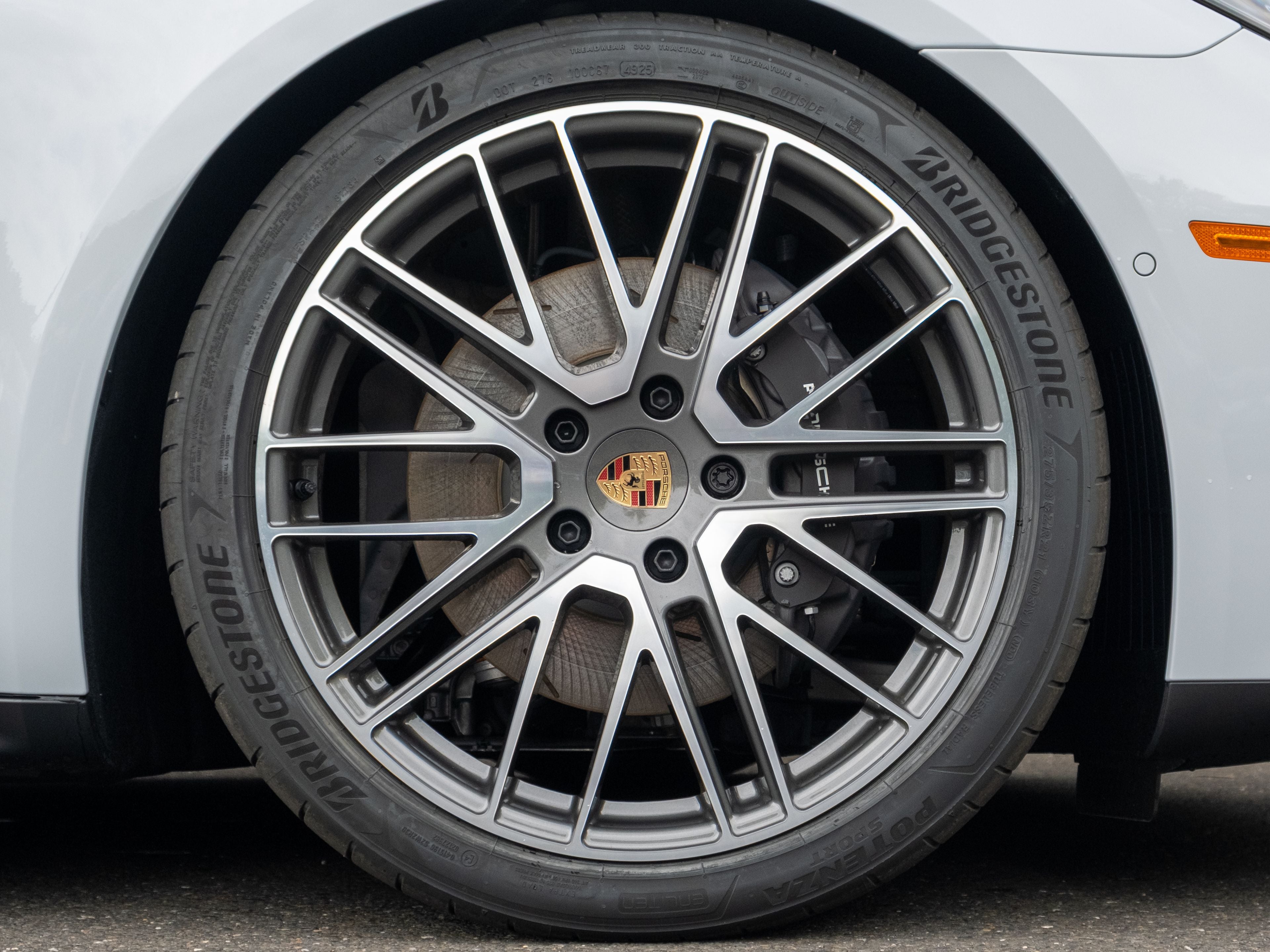 2026 Porsche Panamera 4