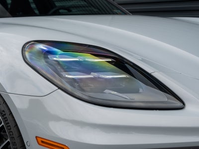 2026 Porsche Panamera 4