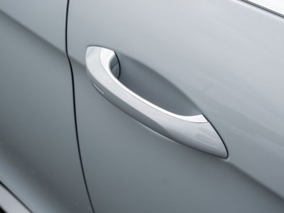 2026 Porsche Panamera 4