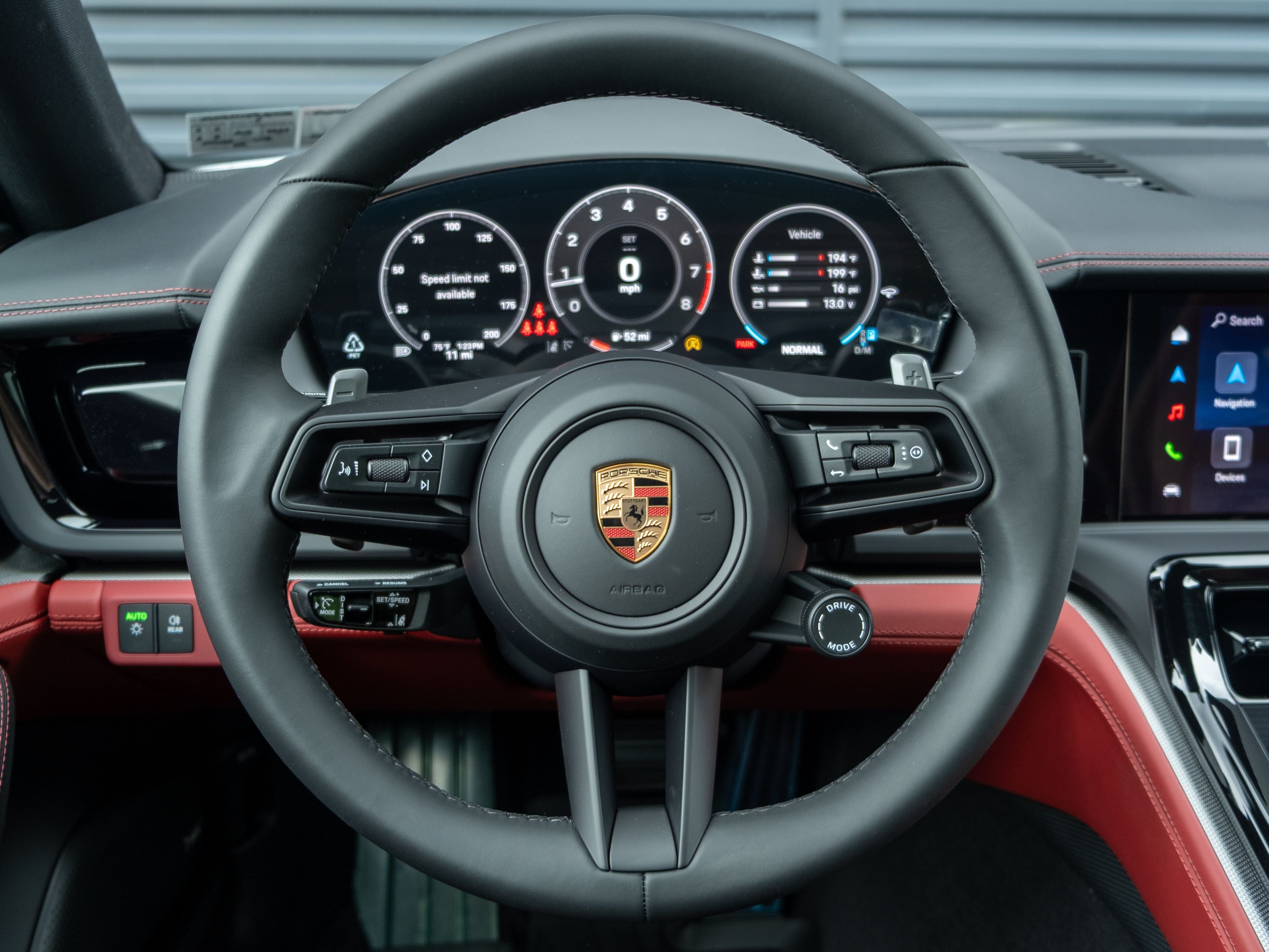 2026 Porsche Panamera 4