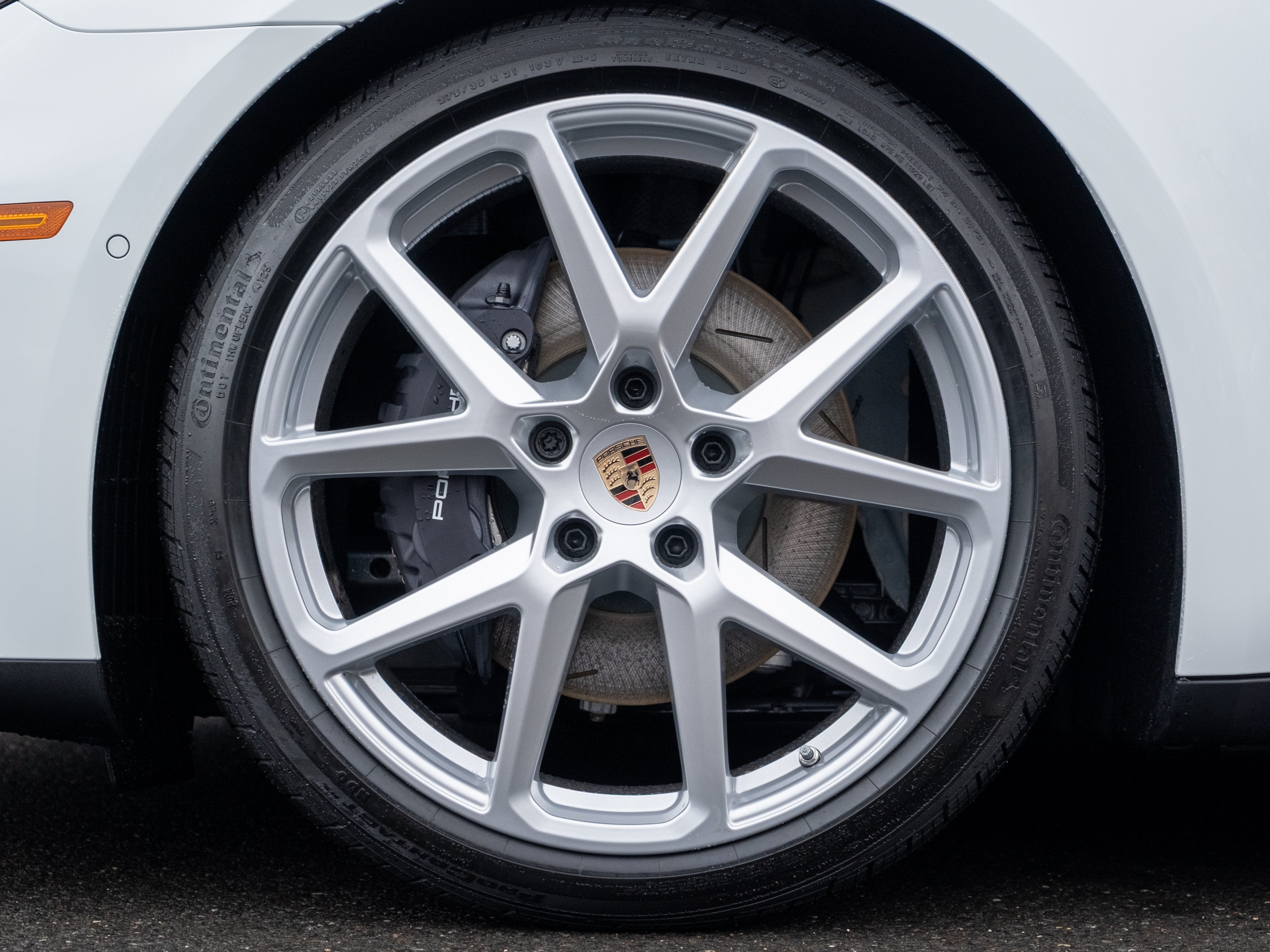 2026 Porsche Panamera 4