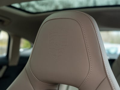 2026 Porsche Panamera 4