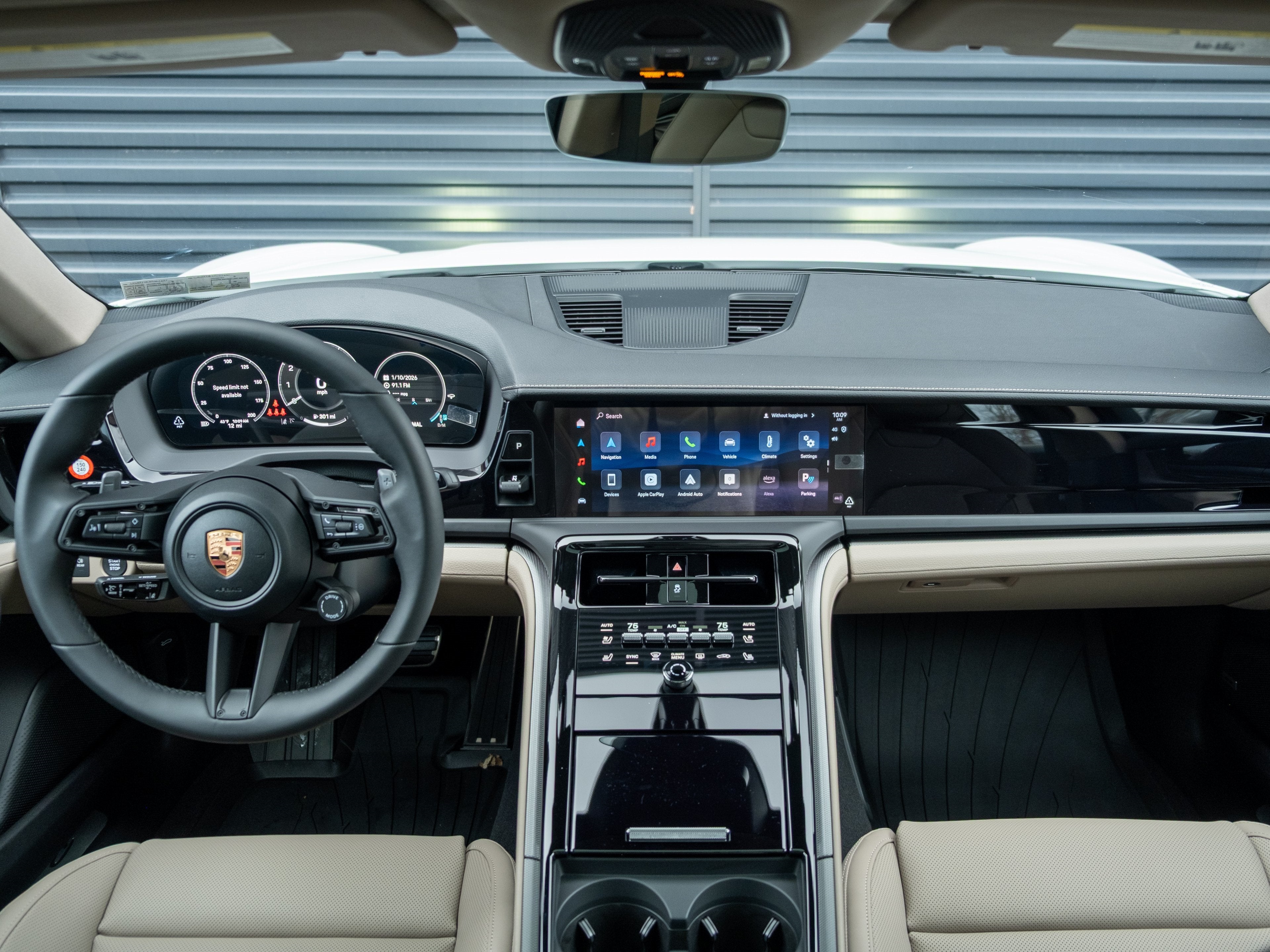 2026 Porsche Panamera 4