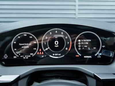 2026 Porsche Panamera 4