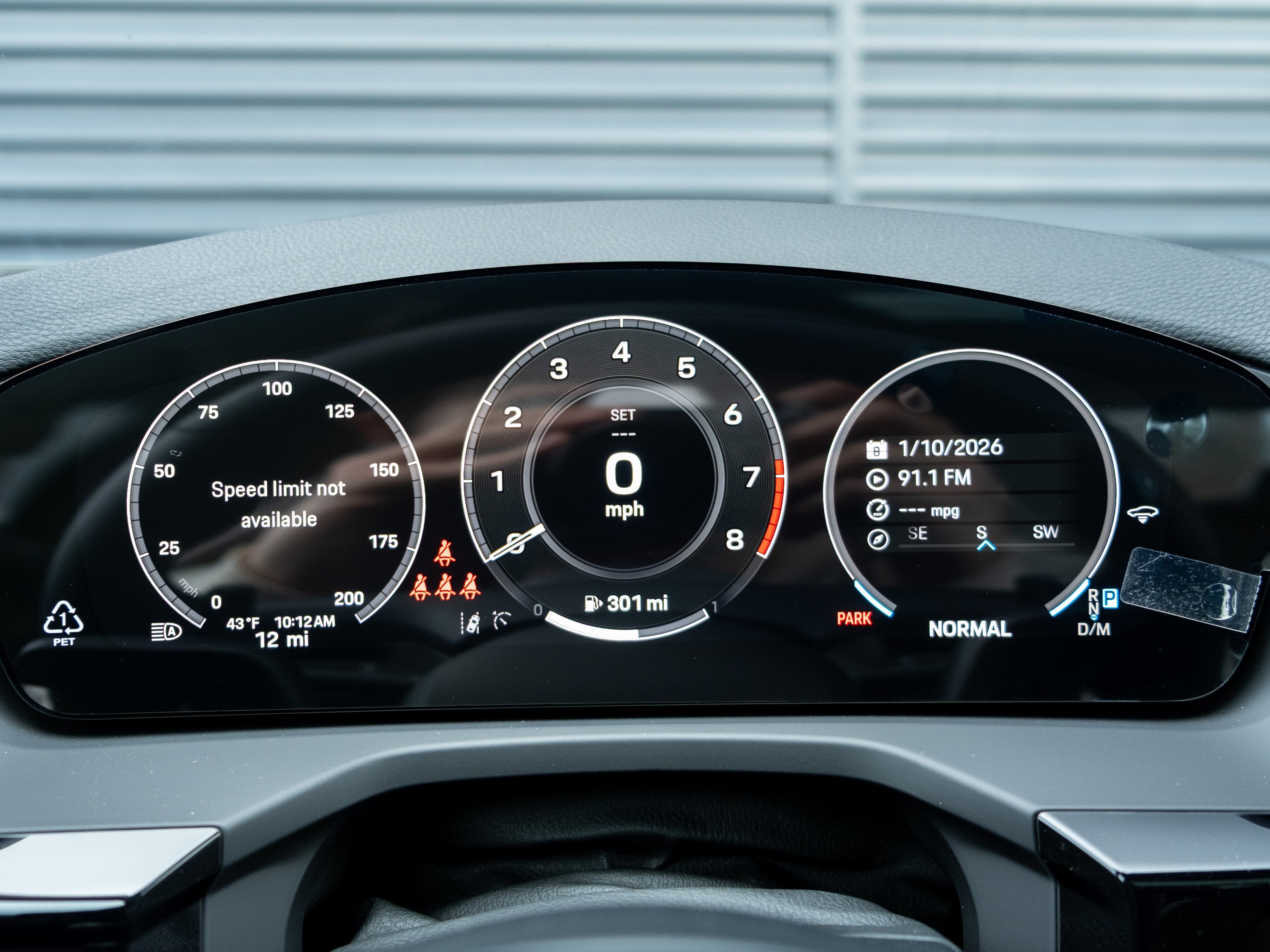 2026 Porsche Panamera 4