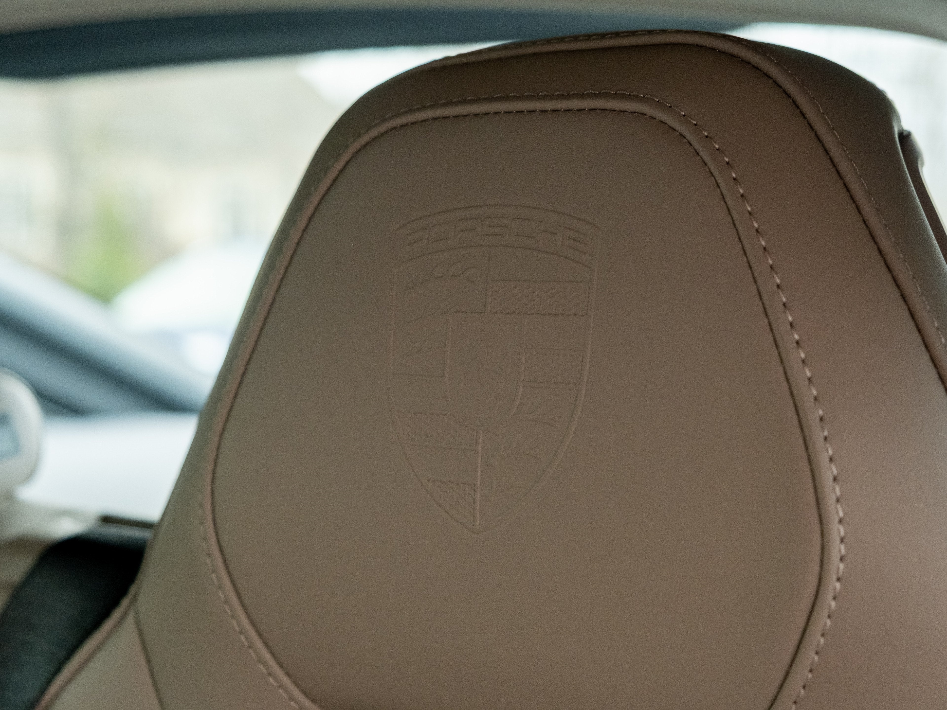 2026 Porsche Panamera 4