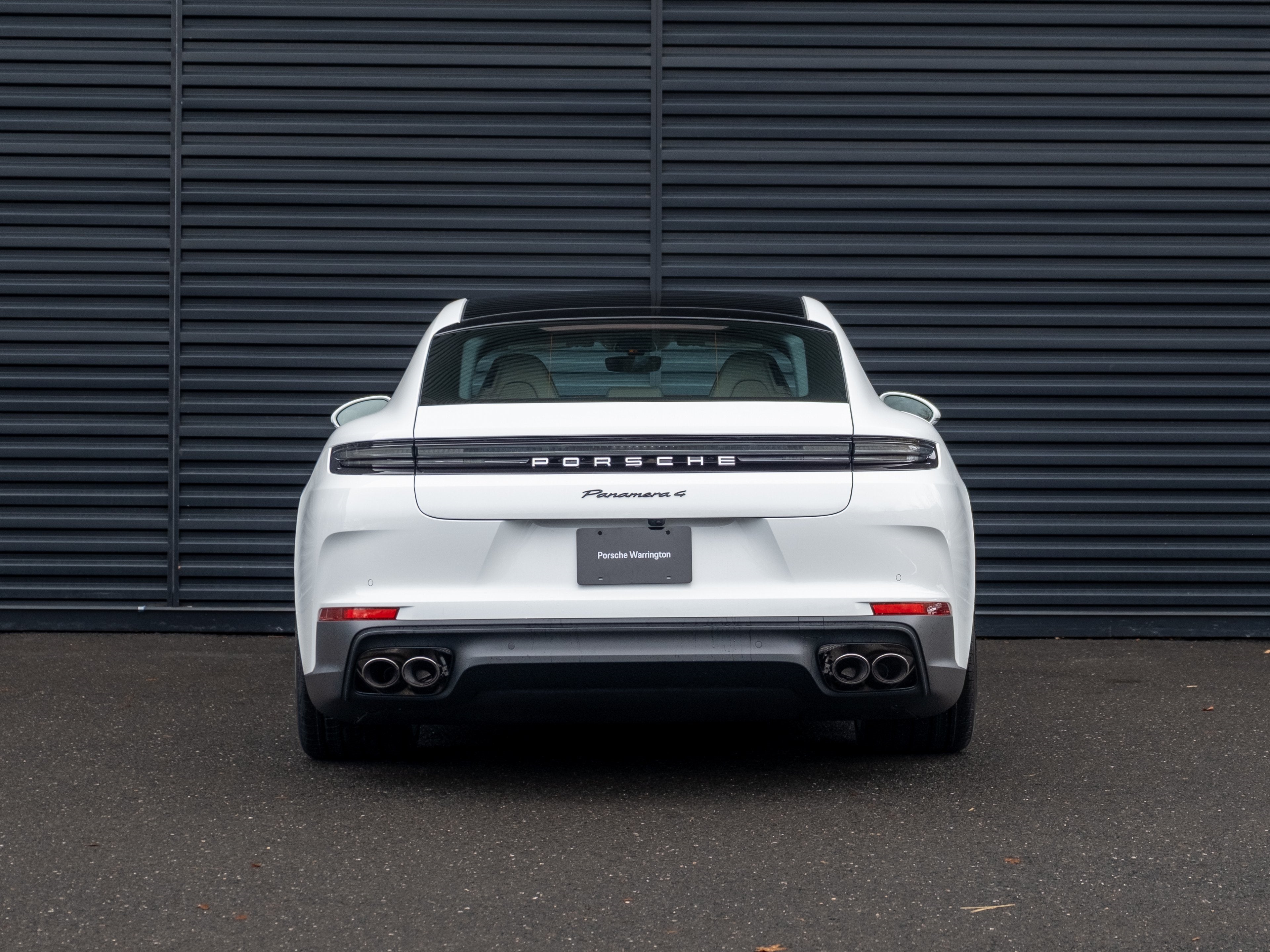 2026 Porsche Panamera 4