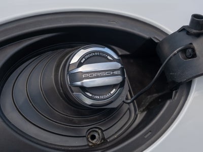 2024 Porsche Panamera 4