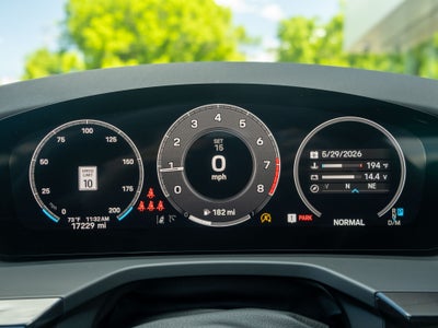 2024 Porsche Panamera 4