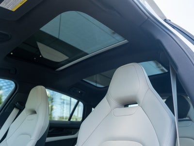 2024 Porsche Panamera 4