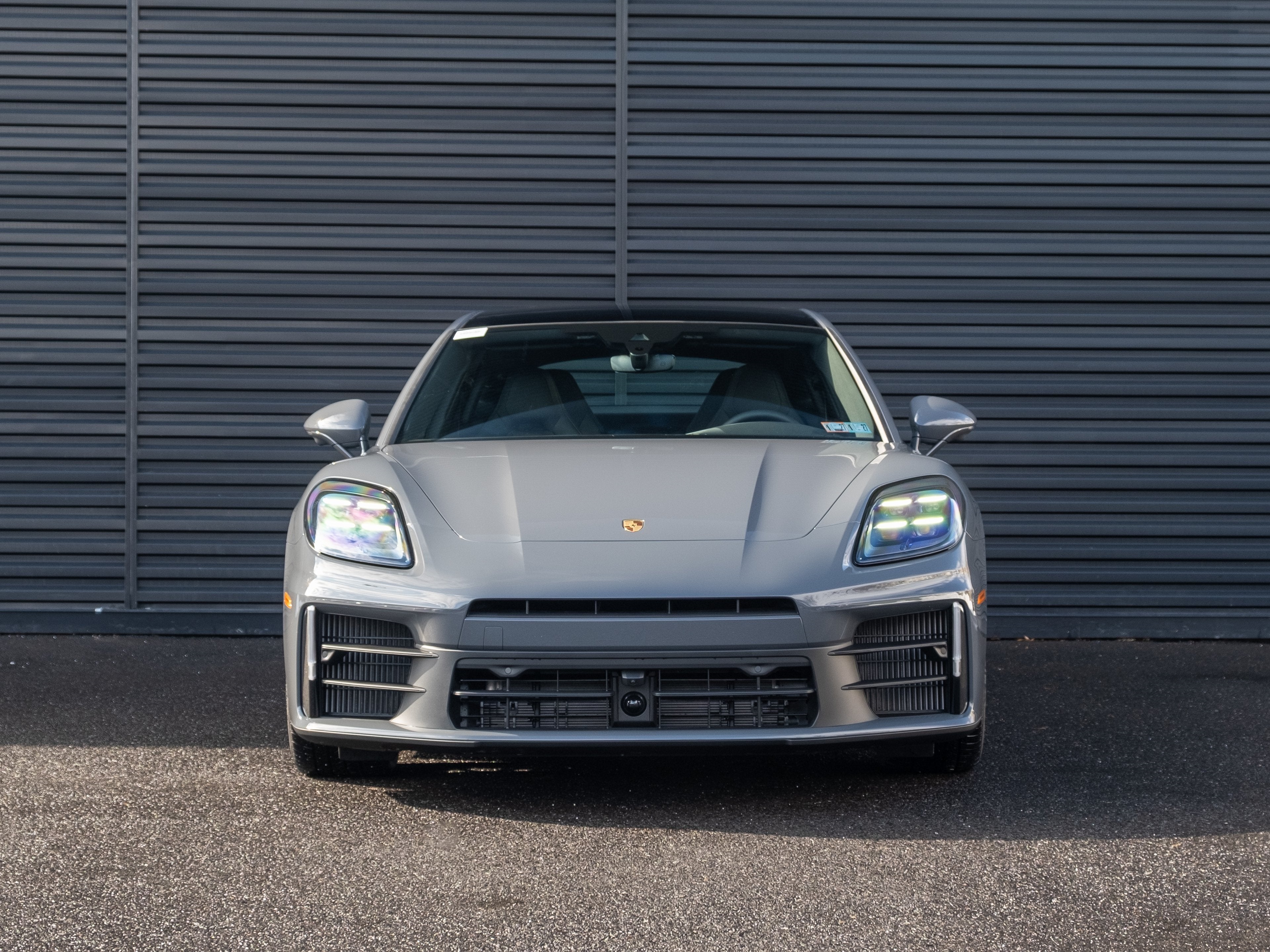 2026 Porsche Panamera 4