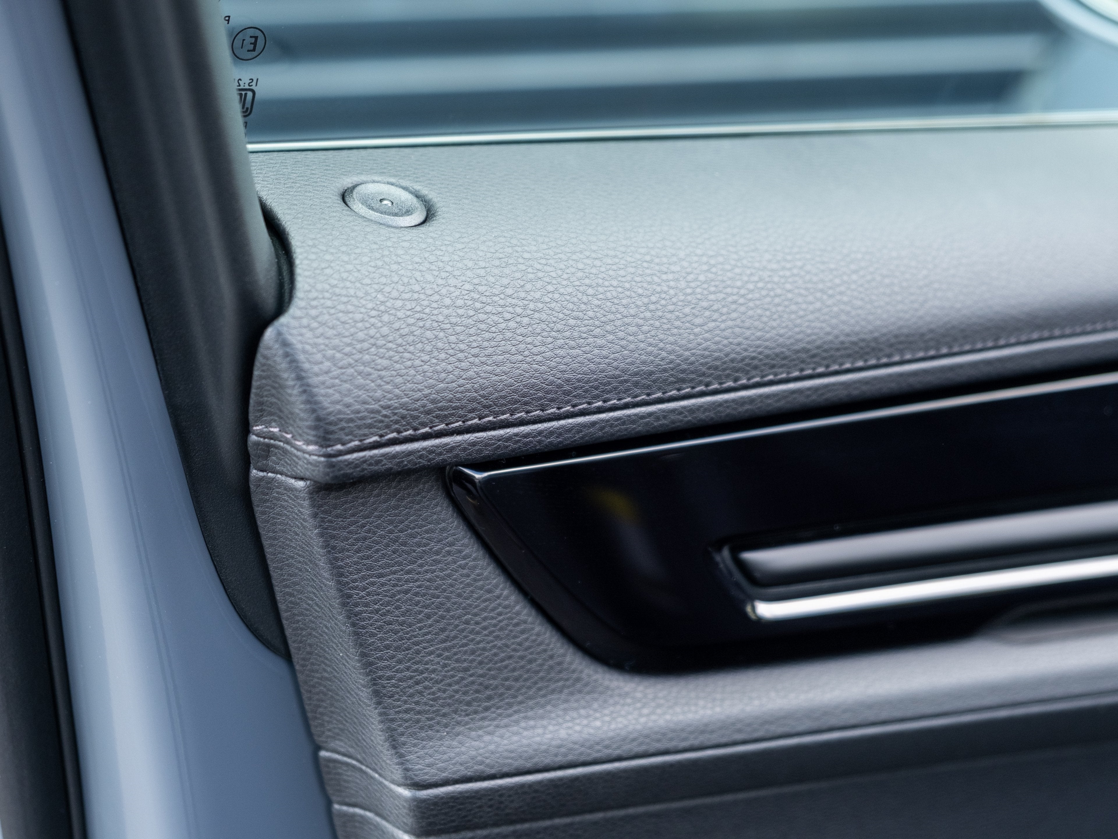 2026 Porsche Panamera 4