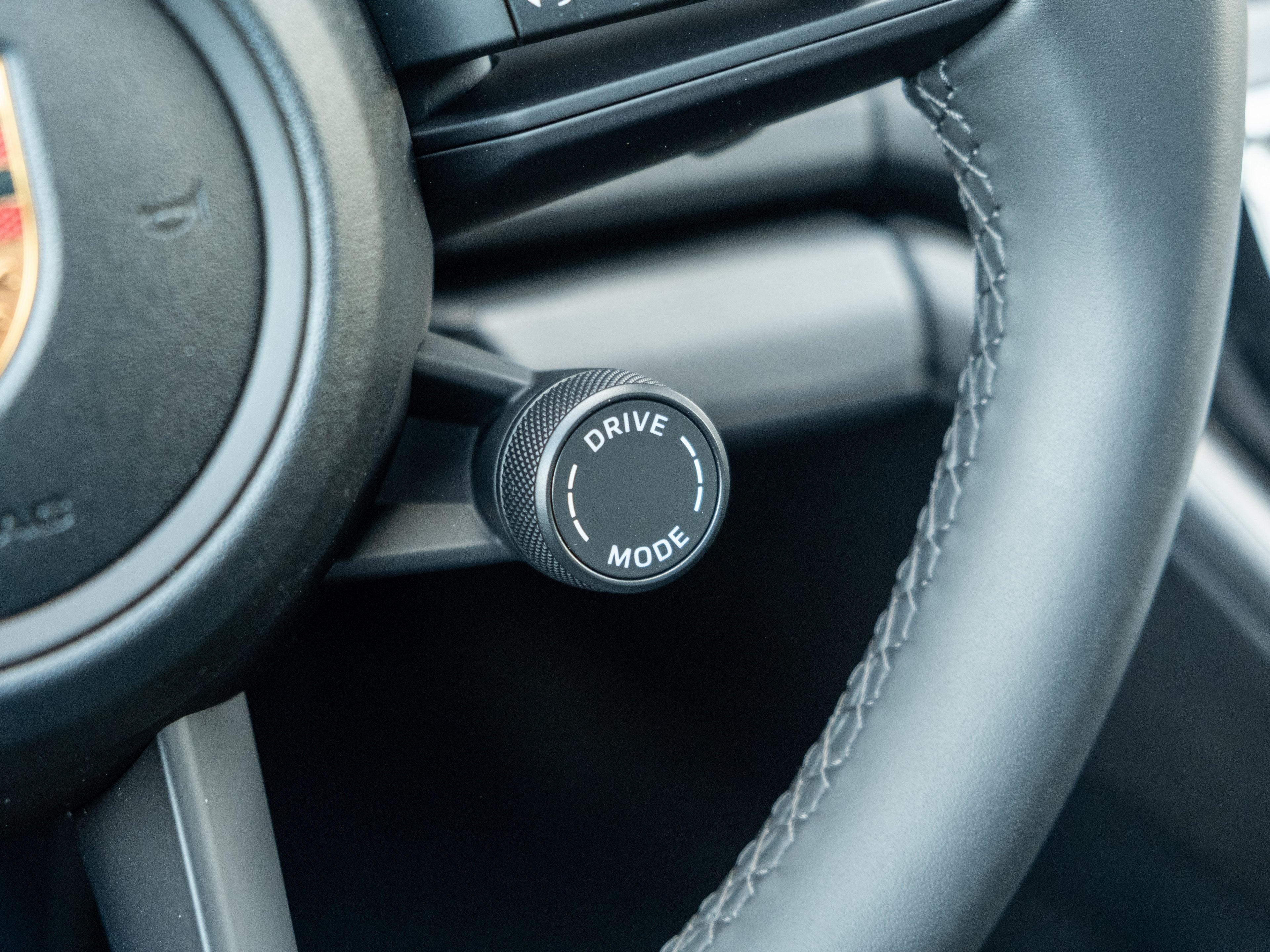 2026 Porsche Panamera 4