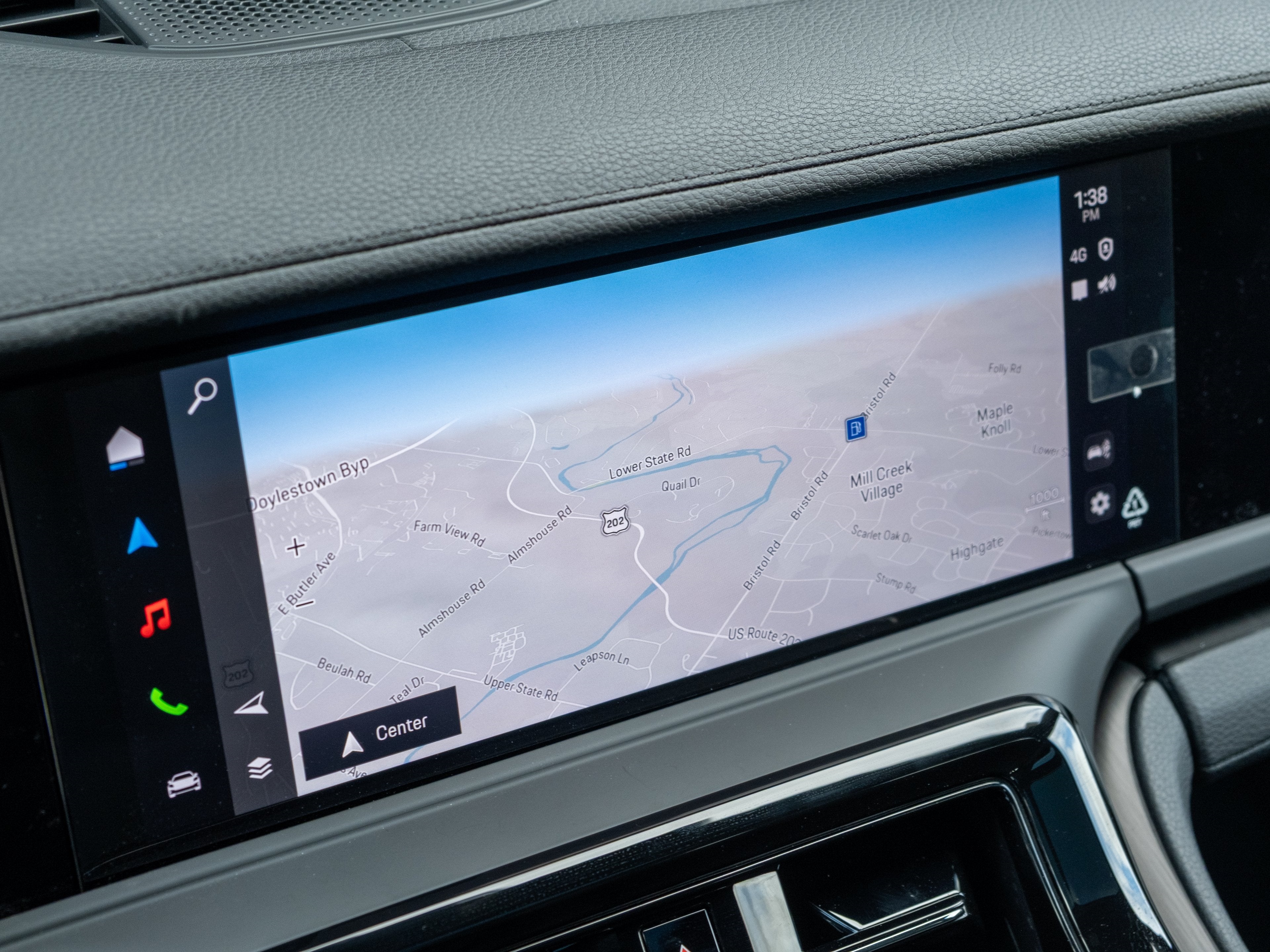 2026 Porsche Panamera 4