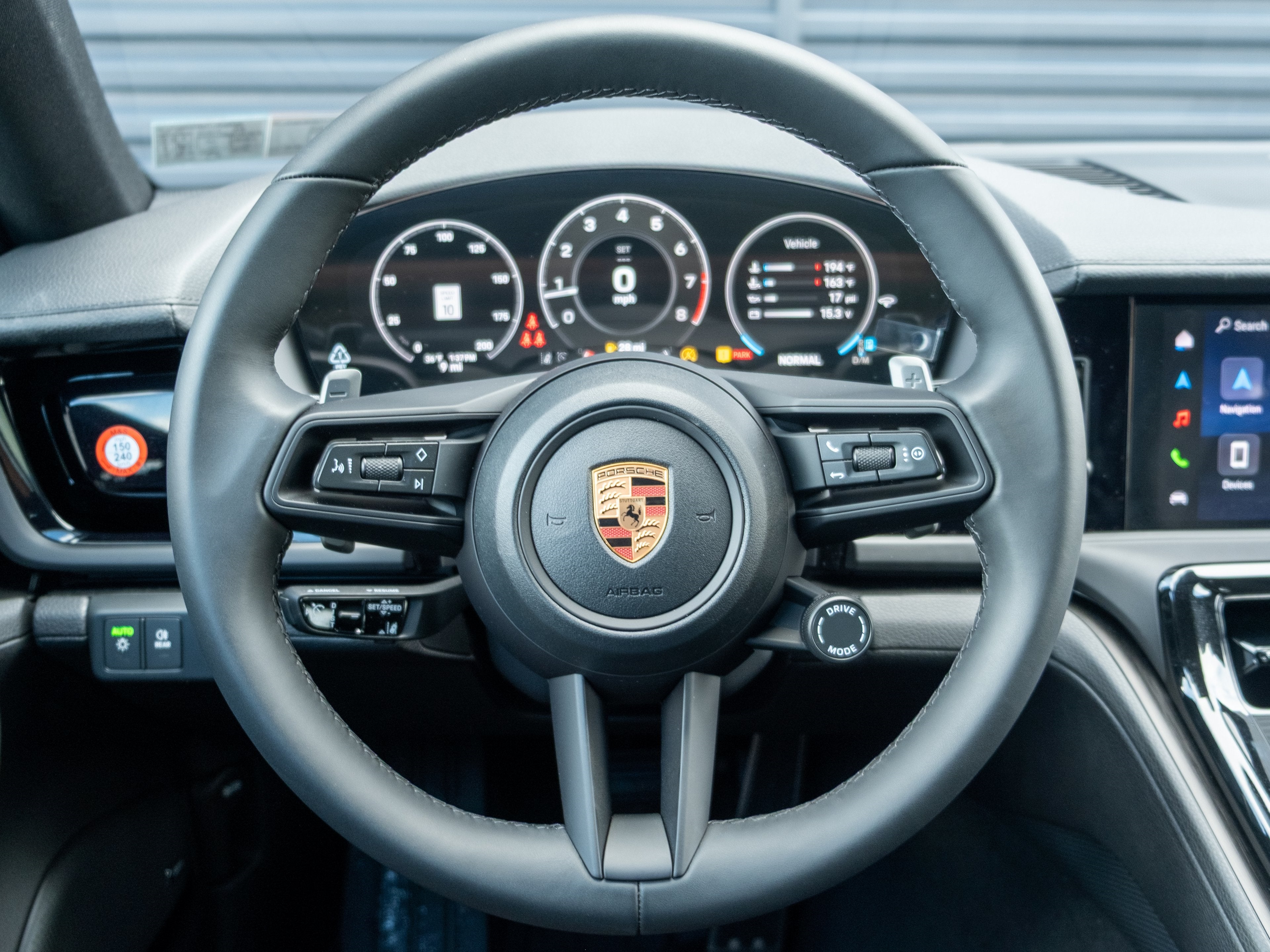 2026 Porsche Panamera 4