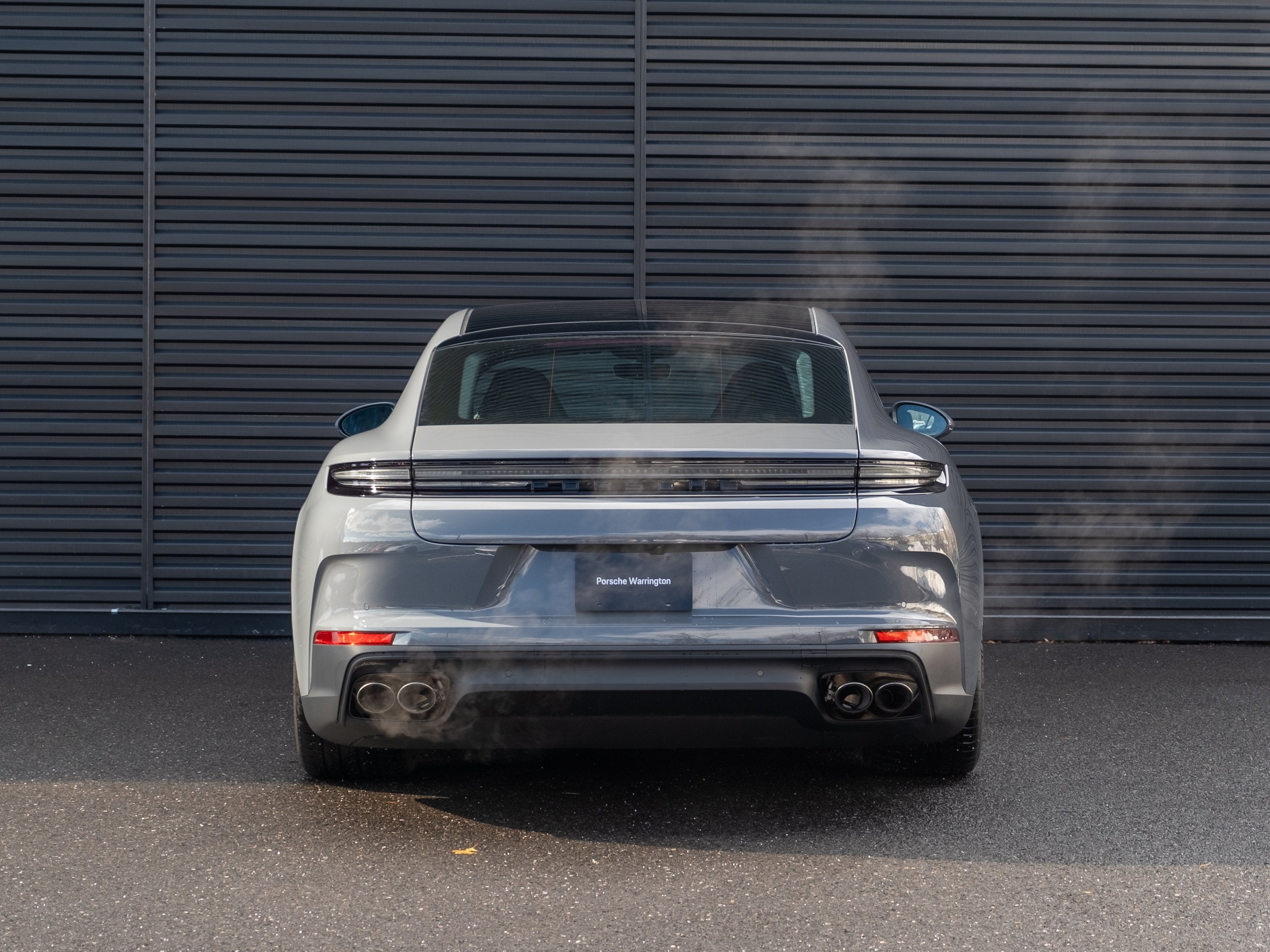 2026 Porsche Panamera 4