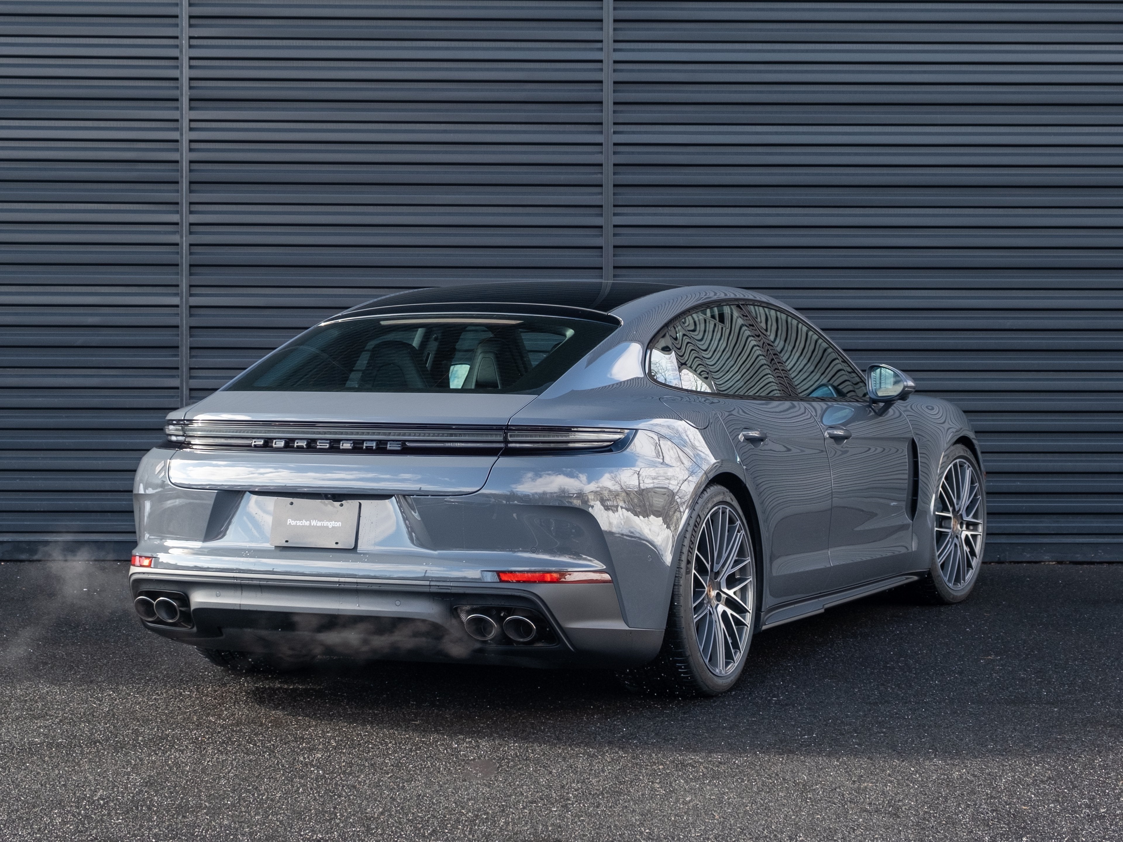 2026 Porsche Panamera 4