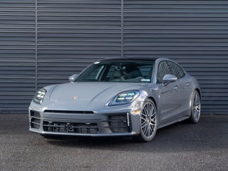 2026 Porsche Panamera 4