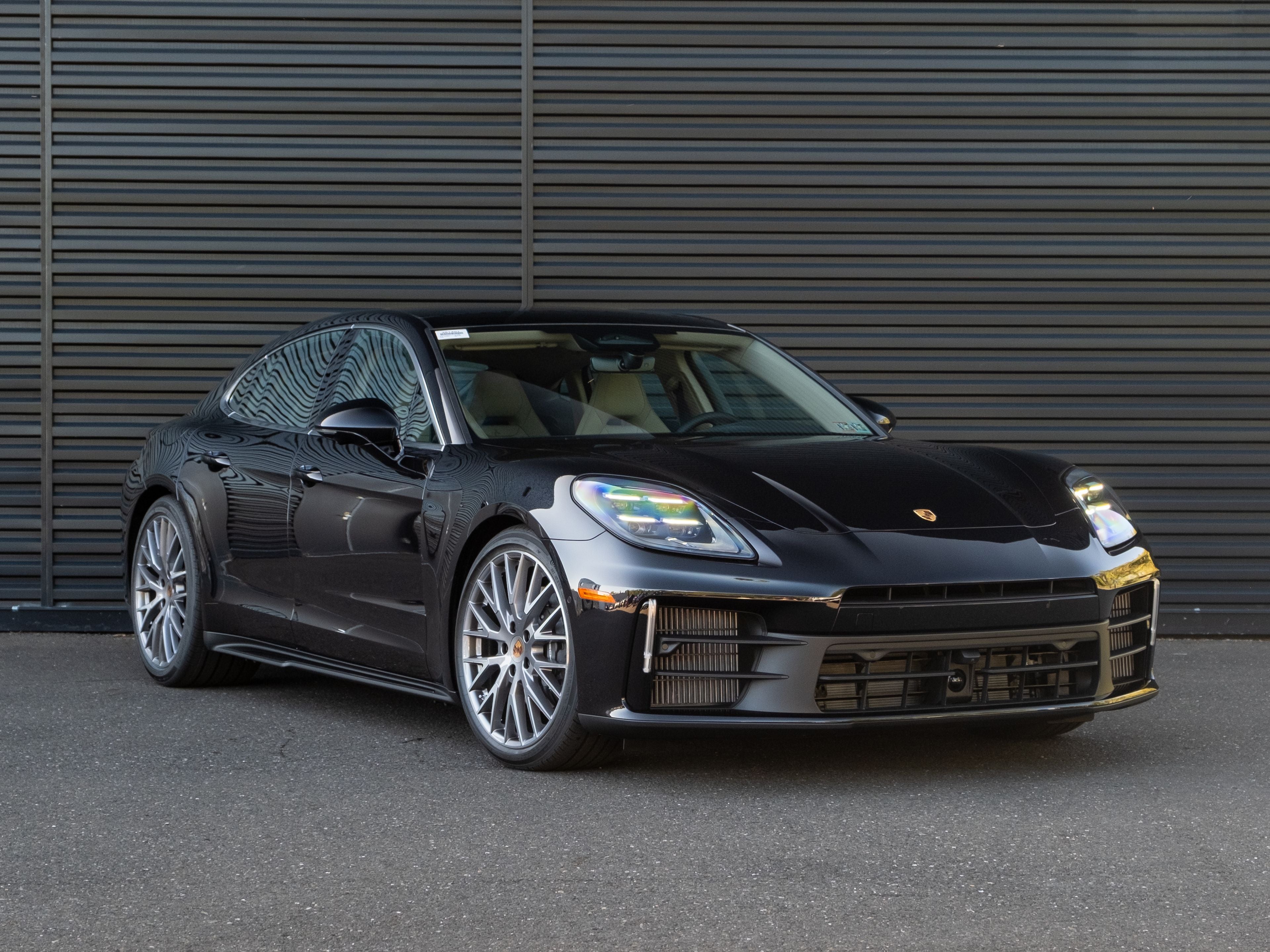 2026 Porsche Panamera 4