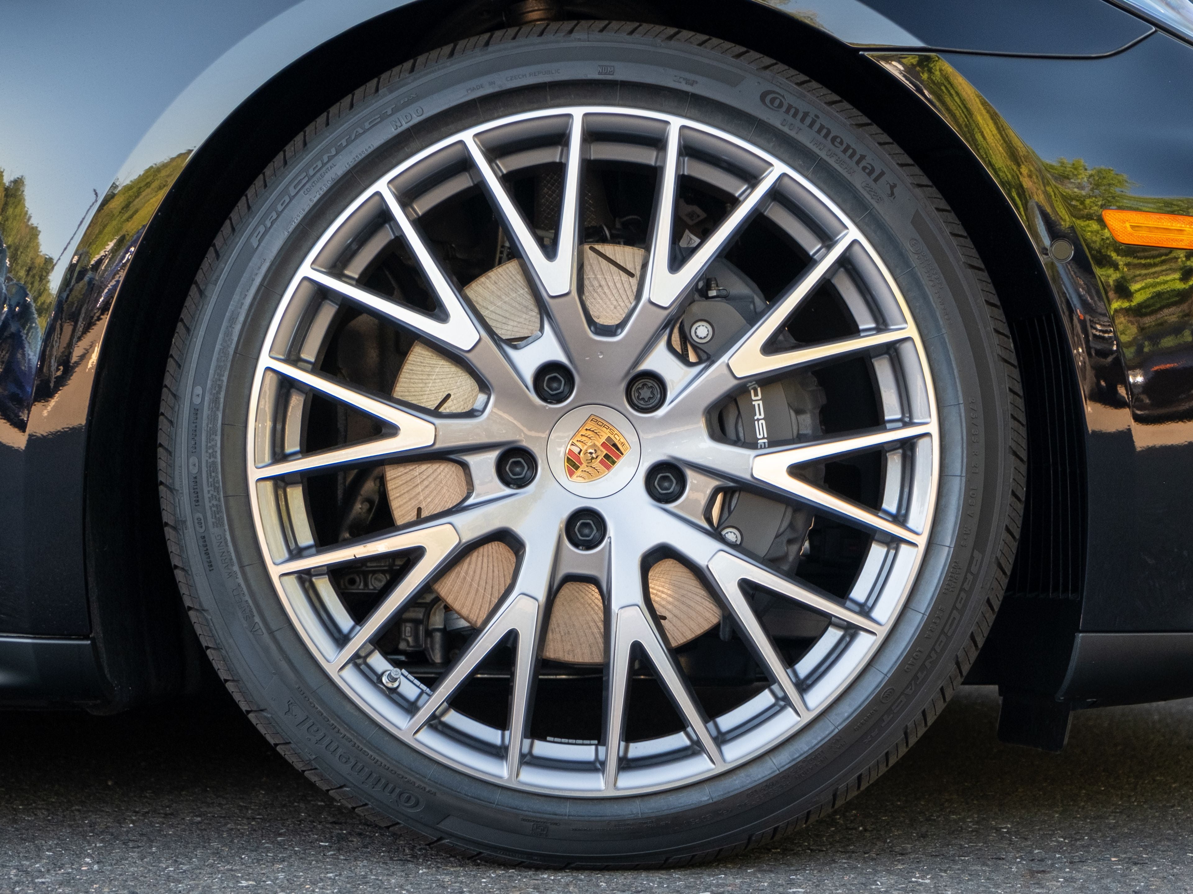 2026 Porsche Panamera 4
