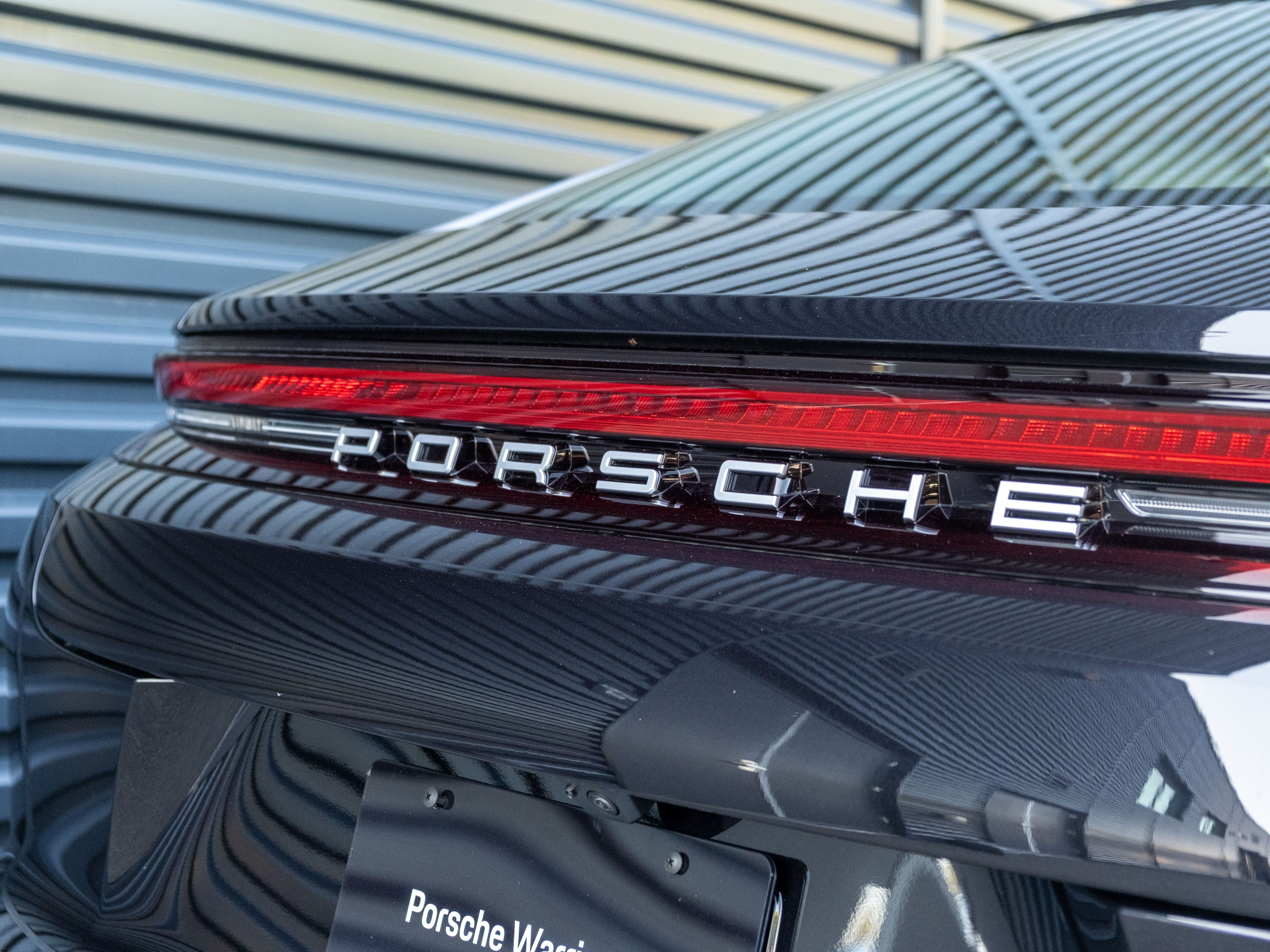 2026 Porsche Panamera 4