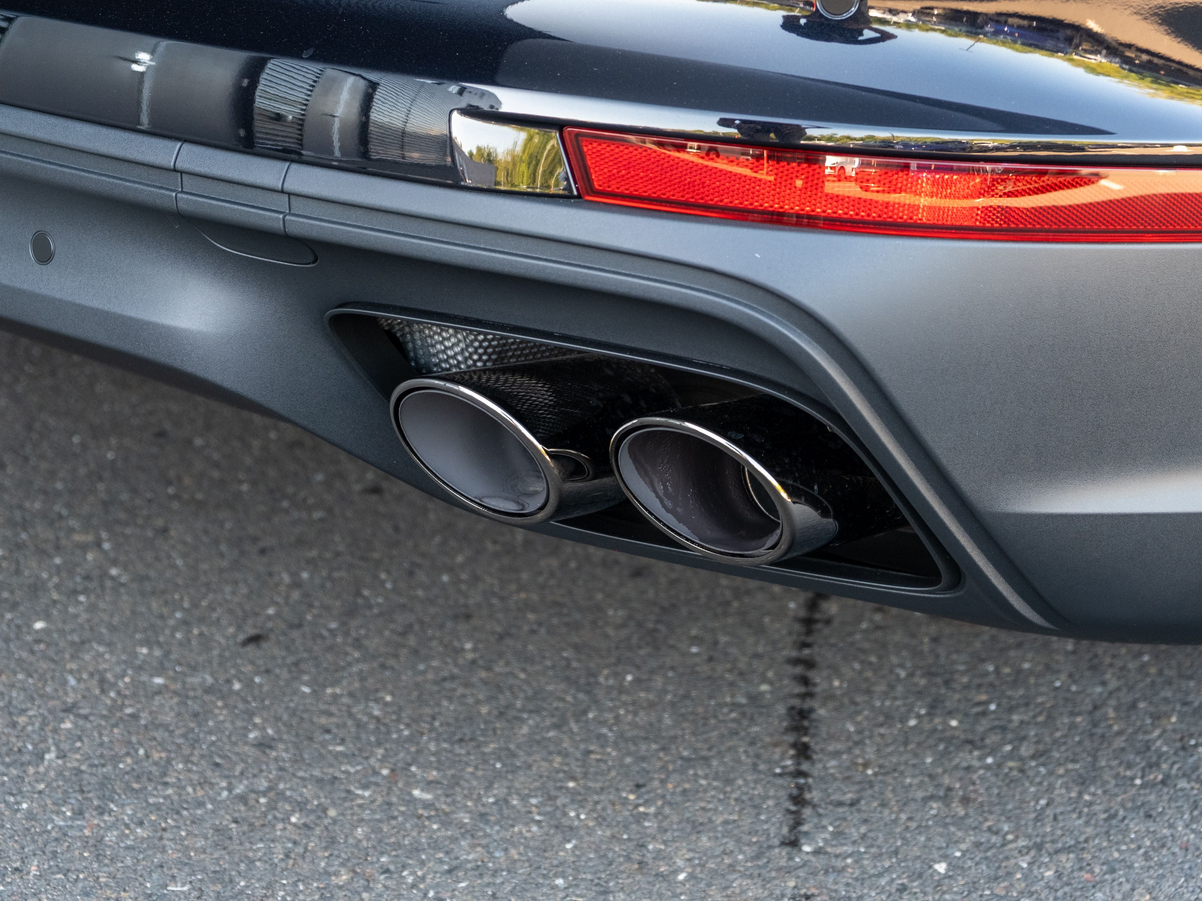 2026 Porsche Panamera 4