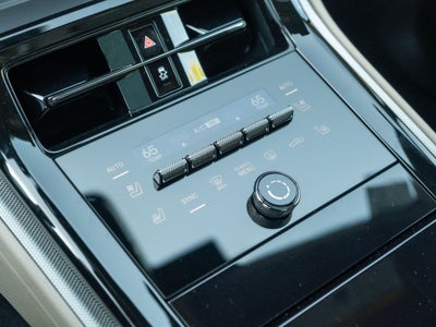 2026 Porsche Panamera 4