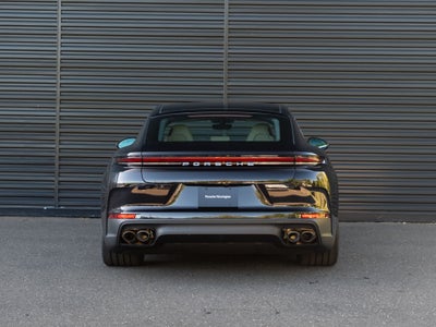 2026 Porsche Panamera 4