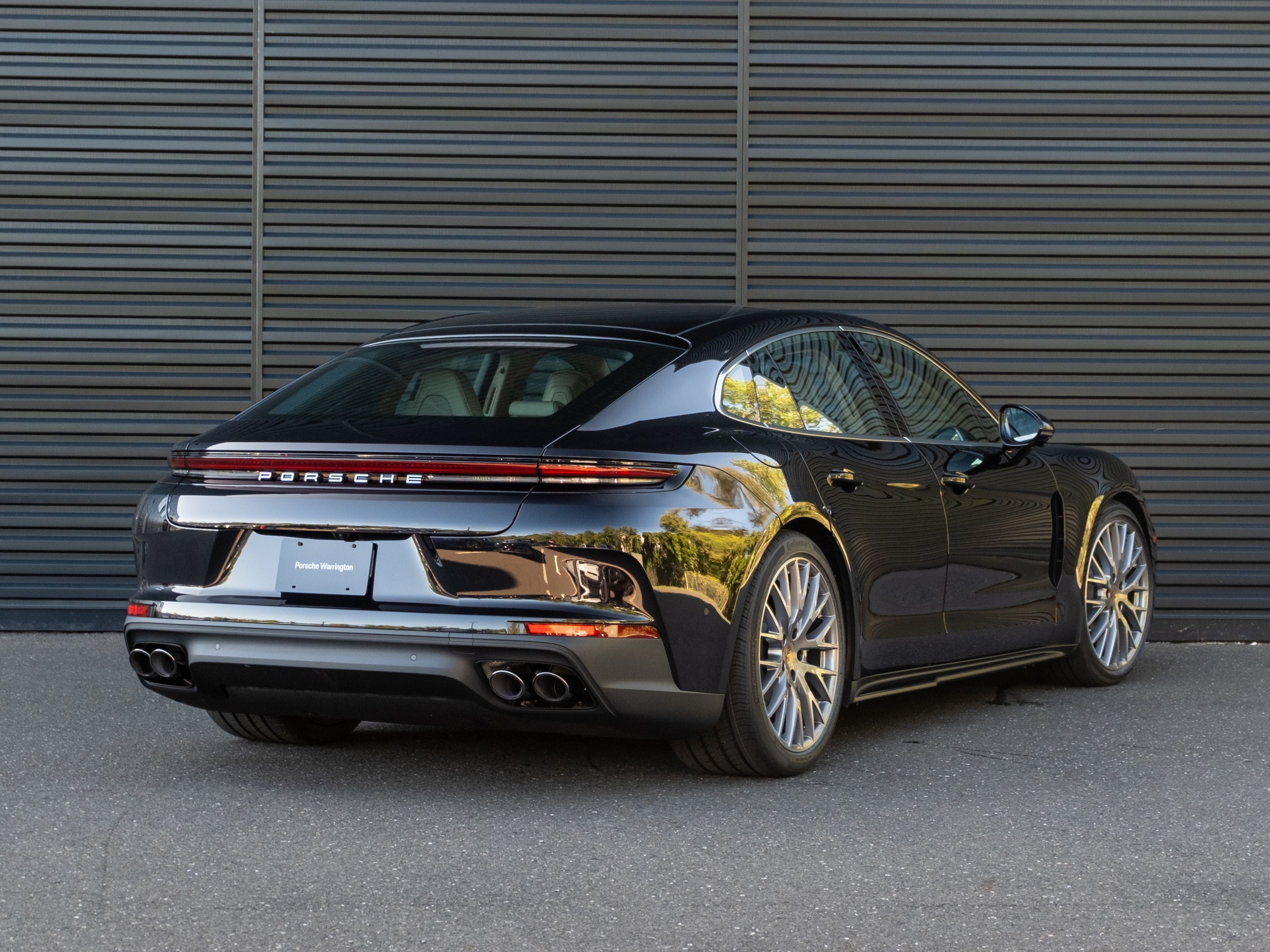 2026 Porsche Panamera 4