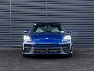 2026 Porsche Panamera 4