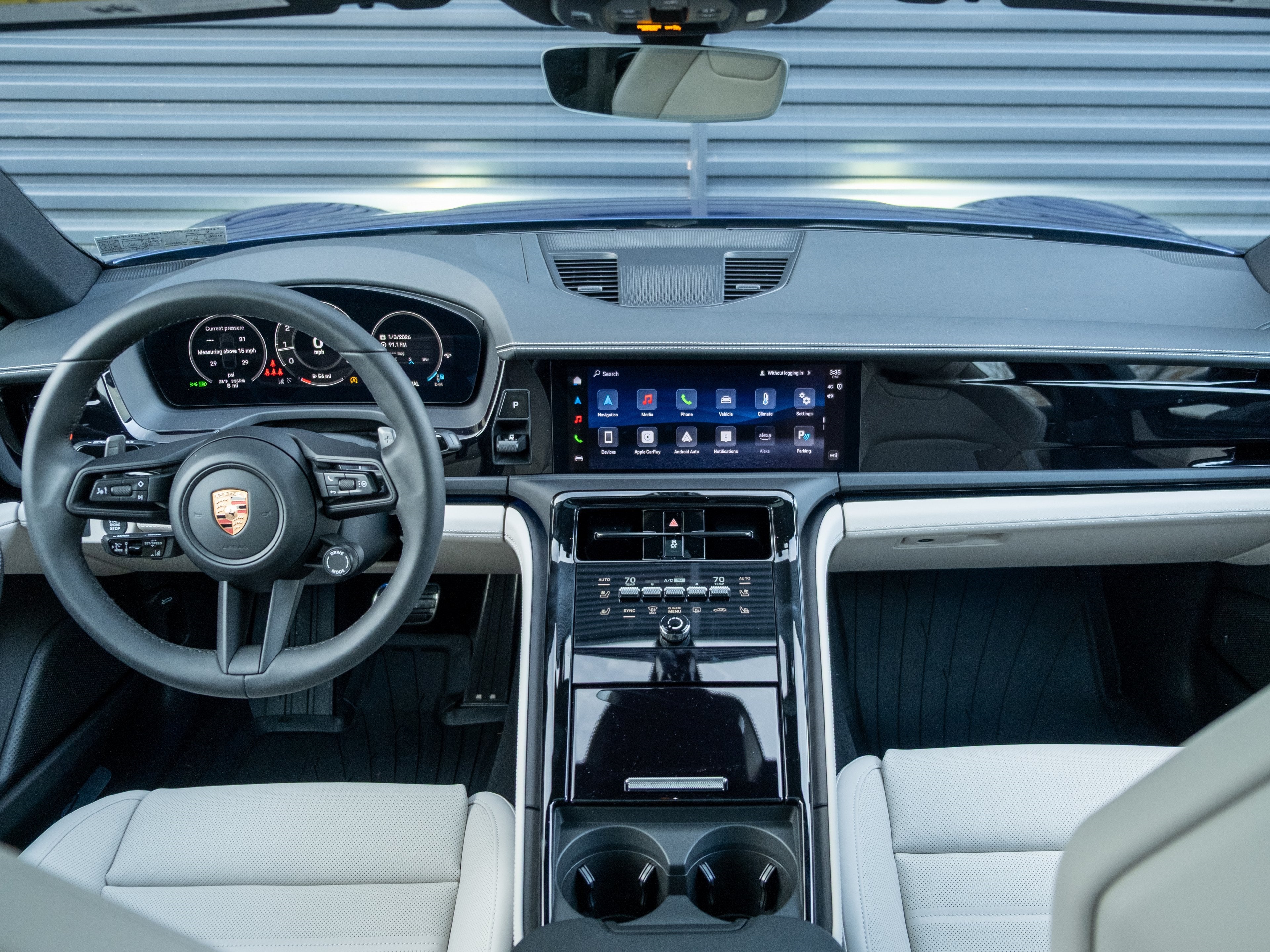 2026 Porsche Panamera 4