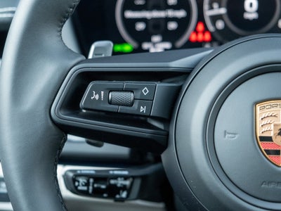 2026 Porsche Panamera 4