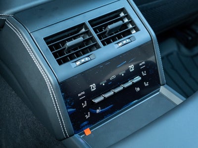 2026 Porsche Panamera 4