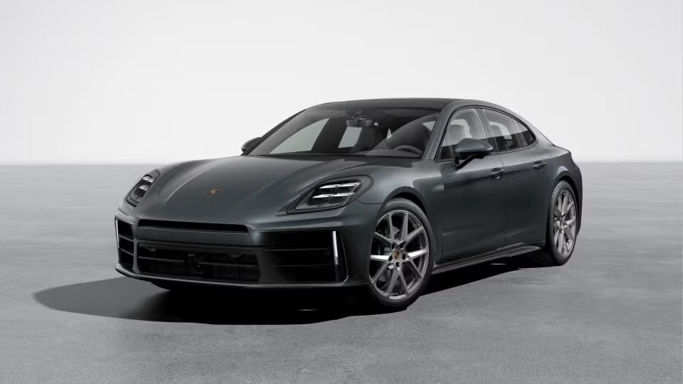 2026 Porsche Panamera 4