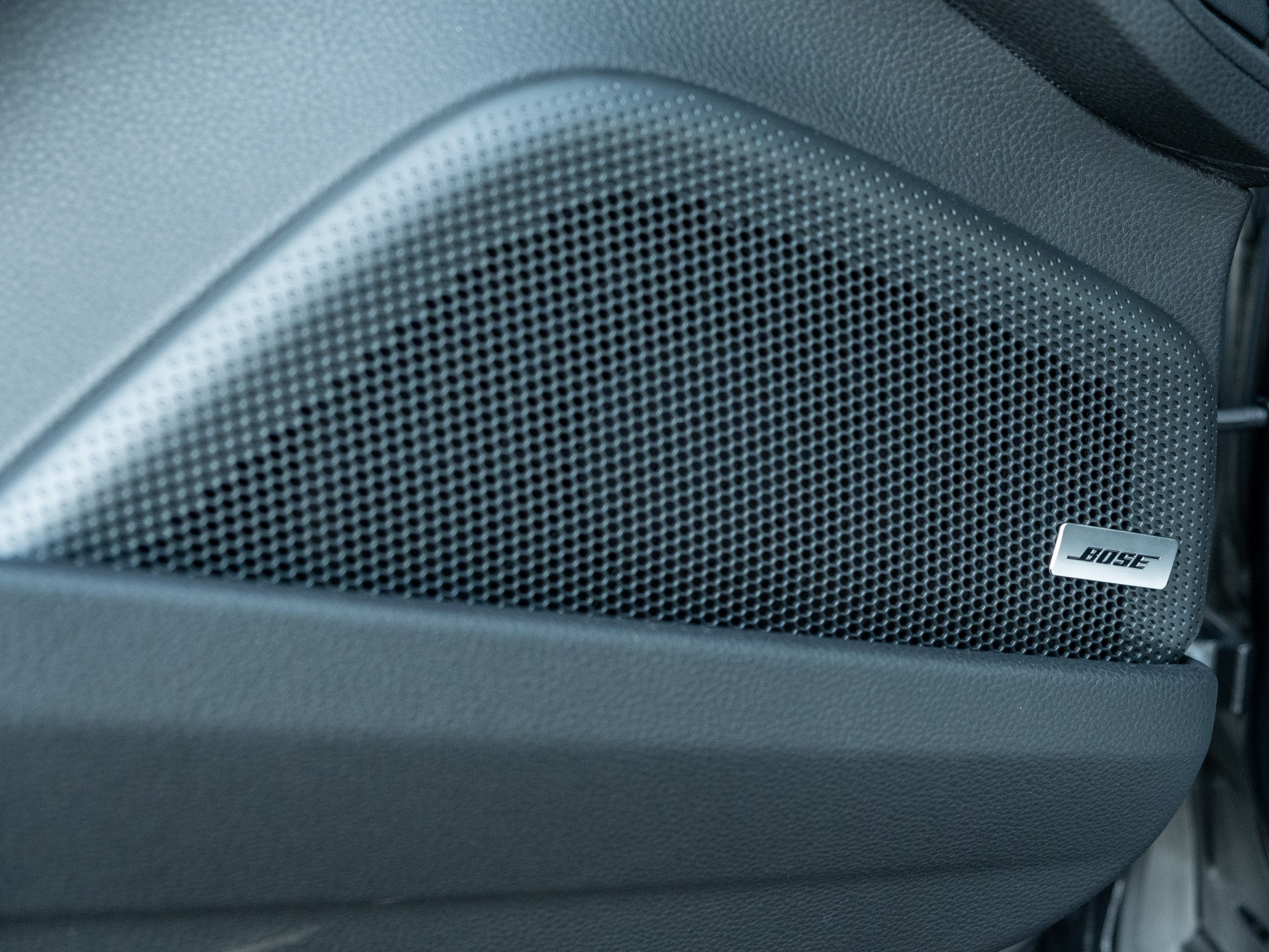 2026 Porsche Panamera 4