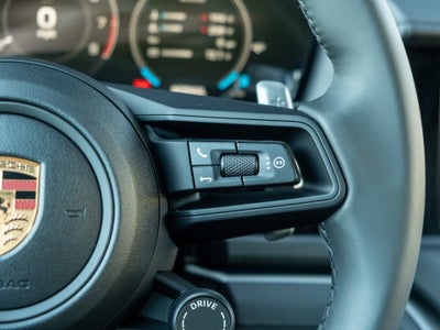 2026 Porsche Panamera 4