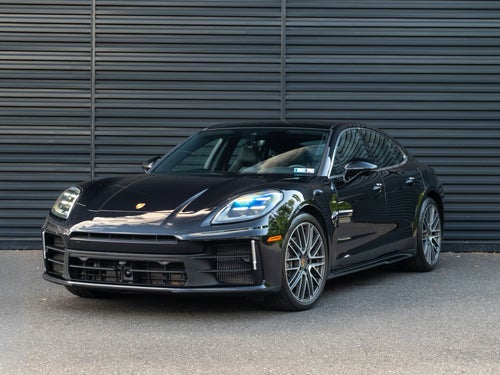 2024 Porsche Panamera 4