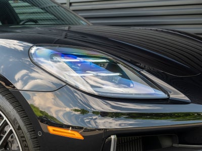 2024 Porsche Panamera 4