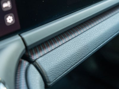 2024 Porsche Panamera 4