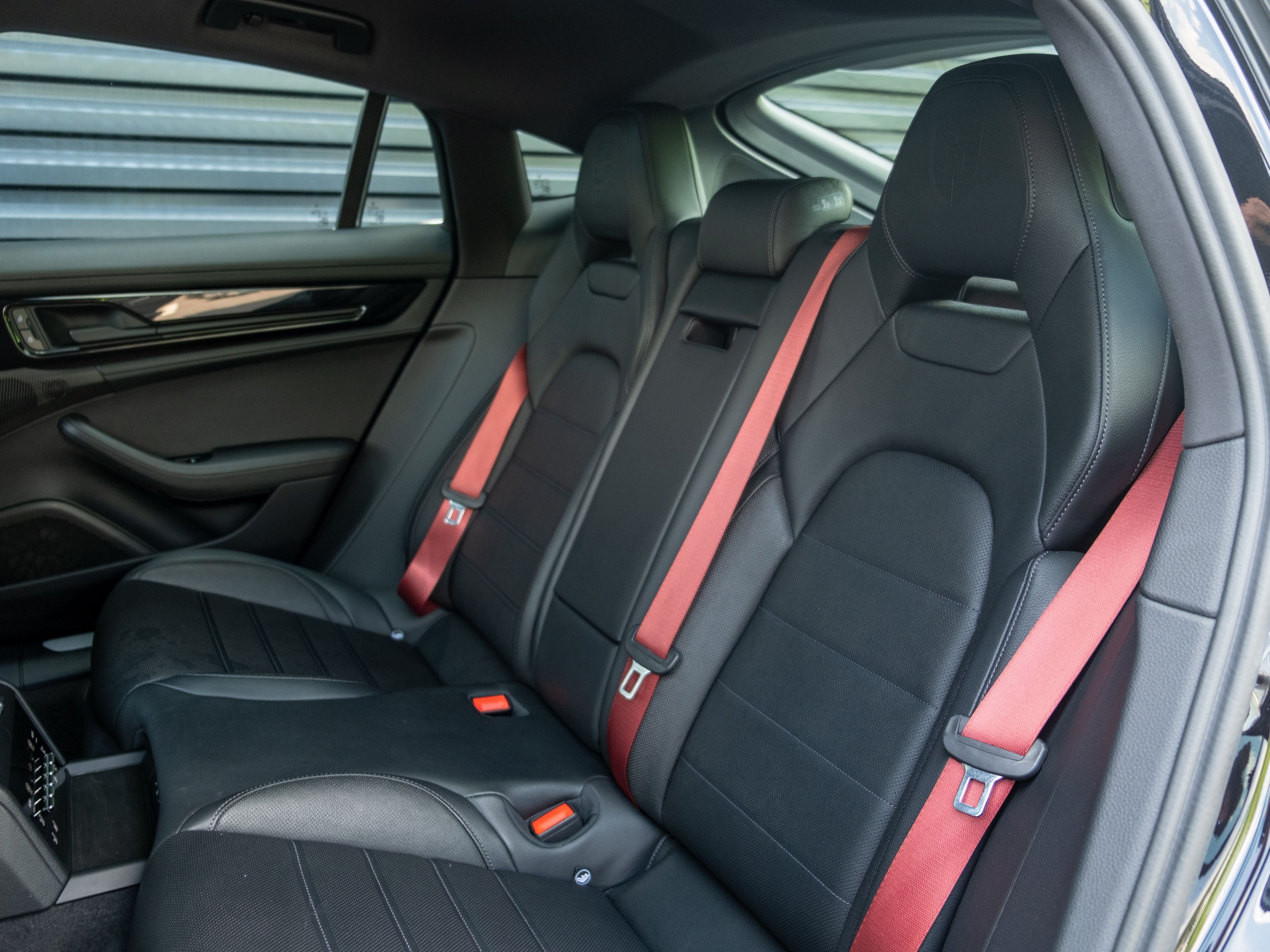 2024 Porsche Panamera 4
