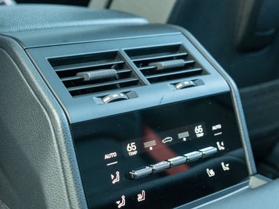 2024 Porsche Panamera 4