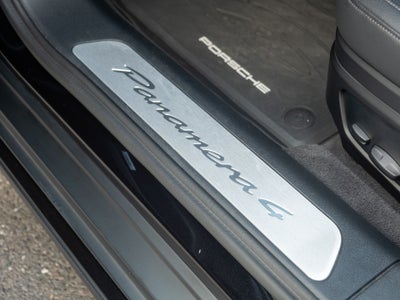 2024 Porsche Panamera 4
