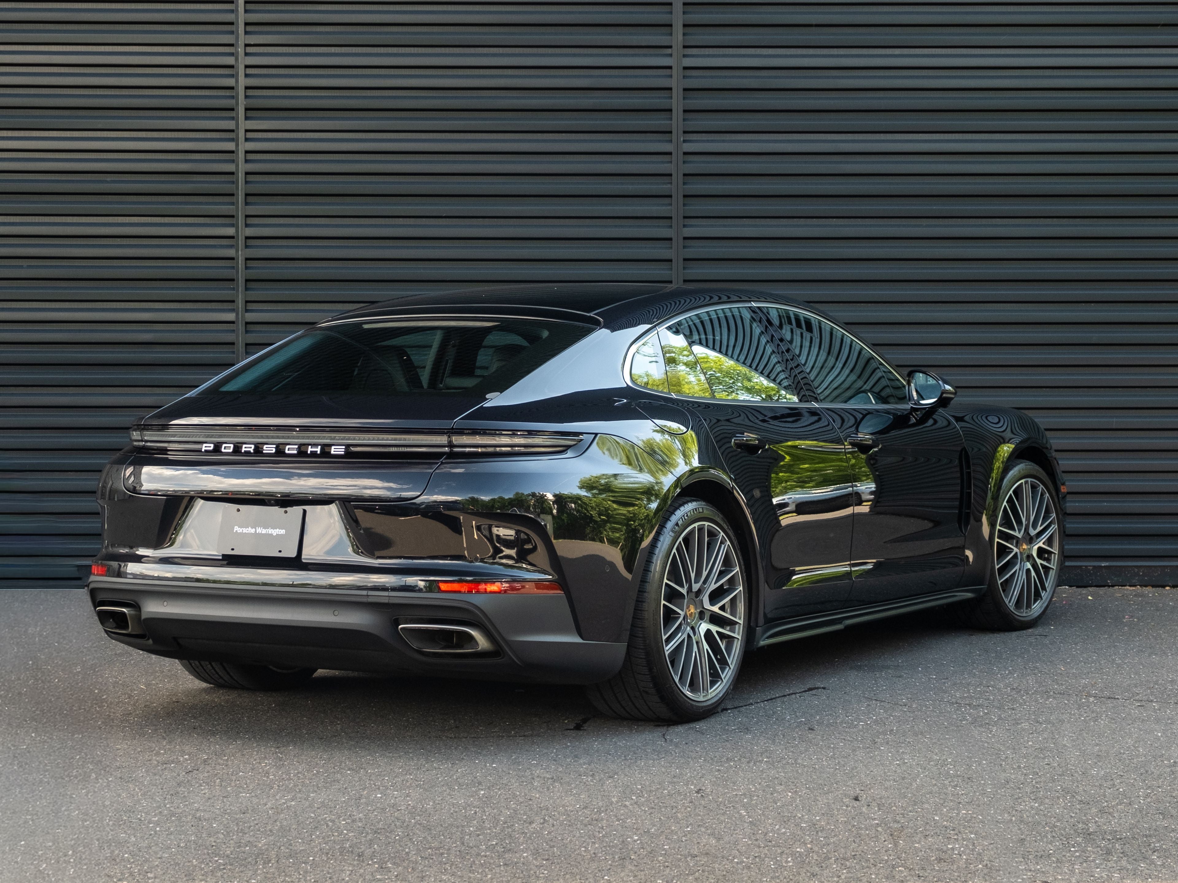 2024 Porsche Panamera 4