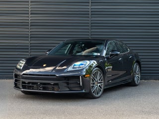 2024 Porsche Panamera 4
