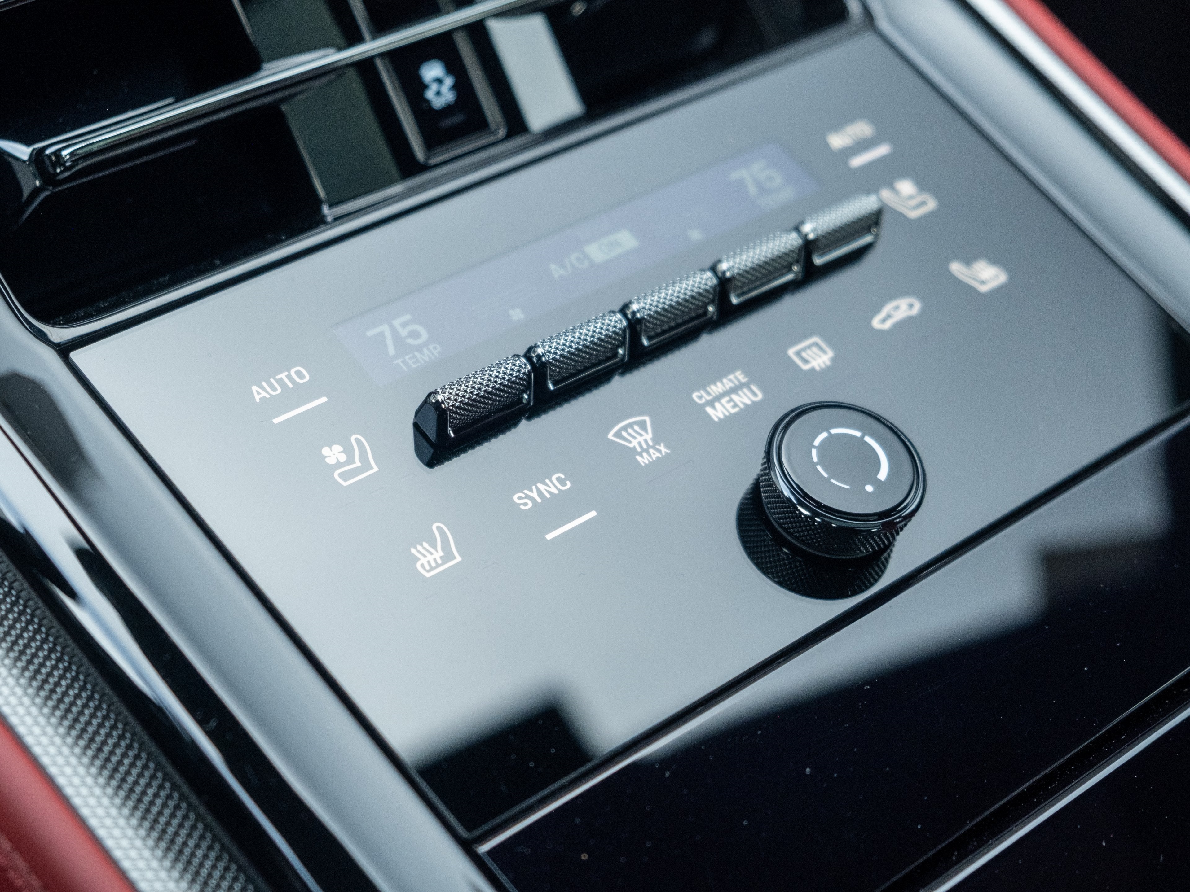 2026 Porsche Panamera 4