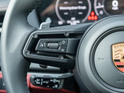 2026 Porsche Panamera 4